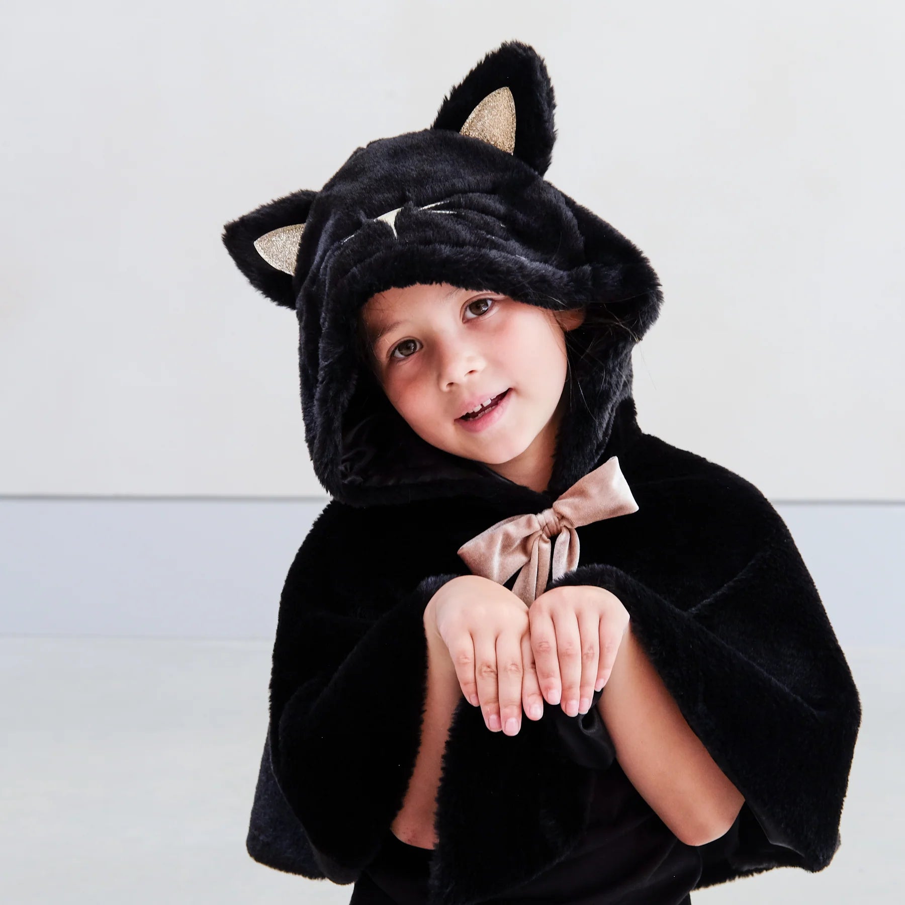 Mimi and Lula - Black Cat Cape