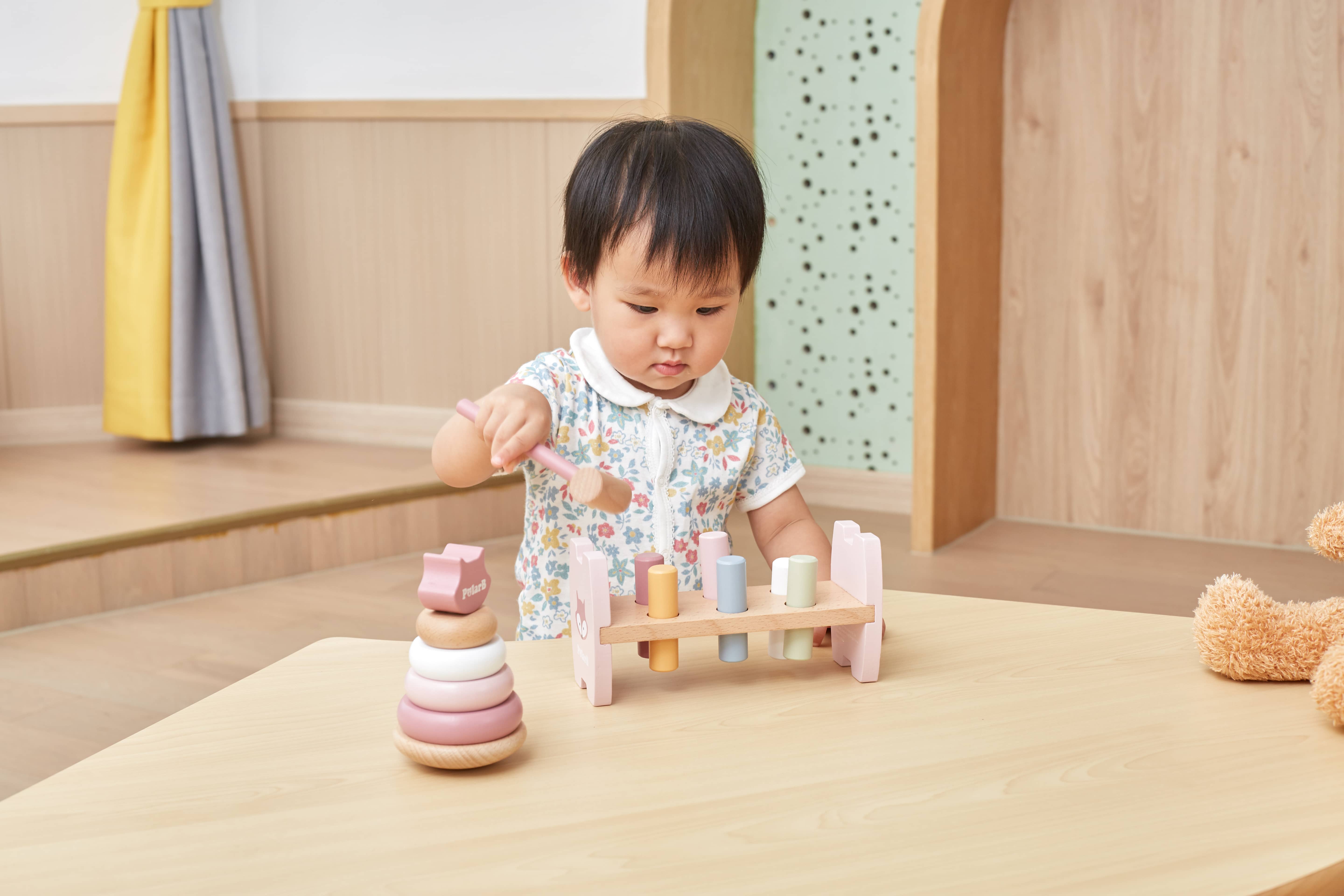 Polar B- Stacking and Pounding Set Fox