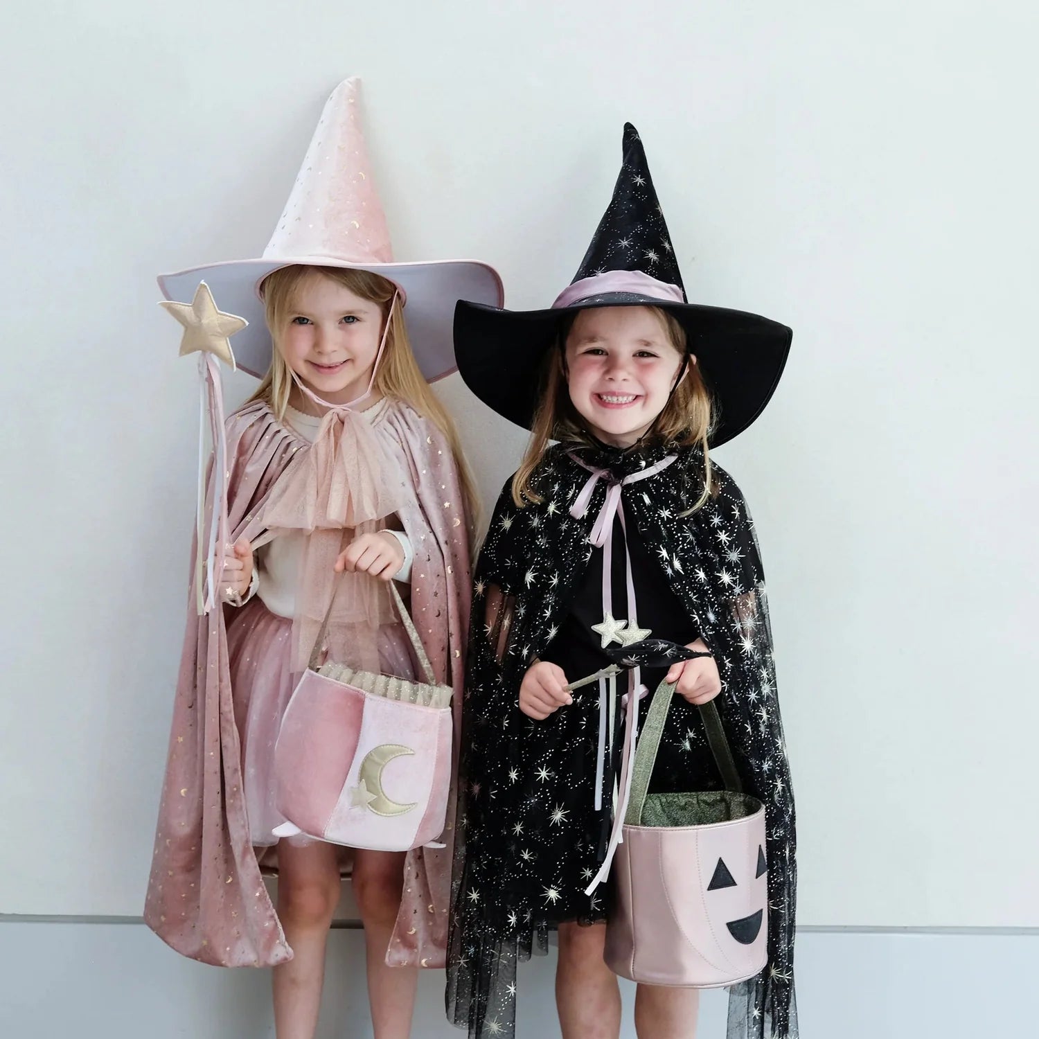 Mimi & Lula - Cauldron Trick or Treat Bag - Pink