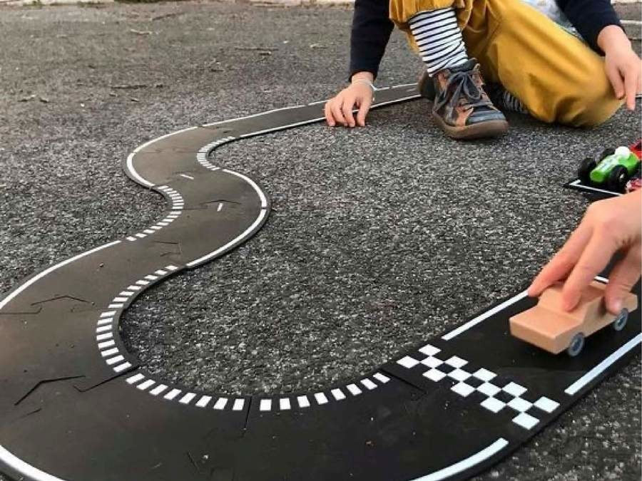 waytoplay-toys_flexible-toy-road_grand-prix-5-racetrack_900x